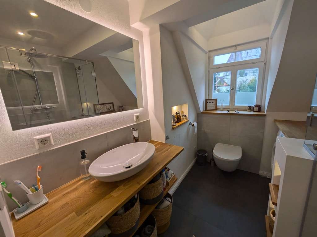 Immobilie in Remshalden - 4,5-Zi. DG Wohnung im modernen Fachwerk-Stil in begehrter Lage von Grunbach - Bild 3