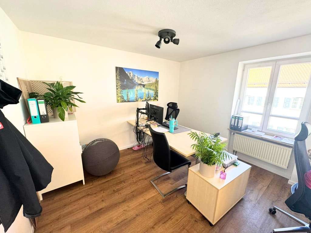 Immobilie in Neustadt an der Donau - Vermietete 2-Zimmer-Eigentumswohnung in zentraler Lage von Neustadt - Bild 2