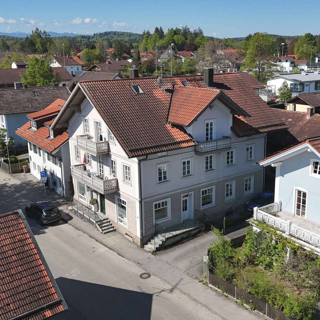 Immobilie in Seeshaupt - Seeshaupt - Starnberger See  Klassische Altbauwohnungen zur Kapitalanlage bzw. späteren Eigennutzung - Bild 1