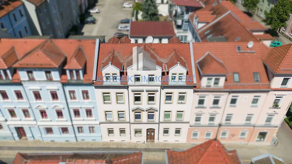 Immobilie in Meißen - 7-Parteienhaus in Meißen/ Triebischtal in ruhigem Umfeld zum 15,-fachen. Voll vermietet - JNM: 24.79 - Bild 2