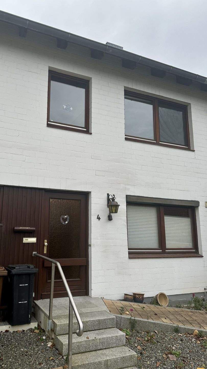 Immobilie in Gettorf - Reihenmittelhaus mit Potenzial für ihre Ideen - Bild 1