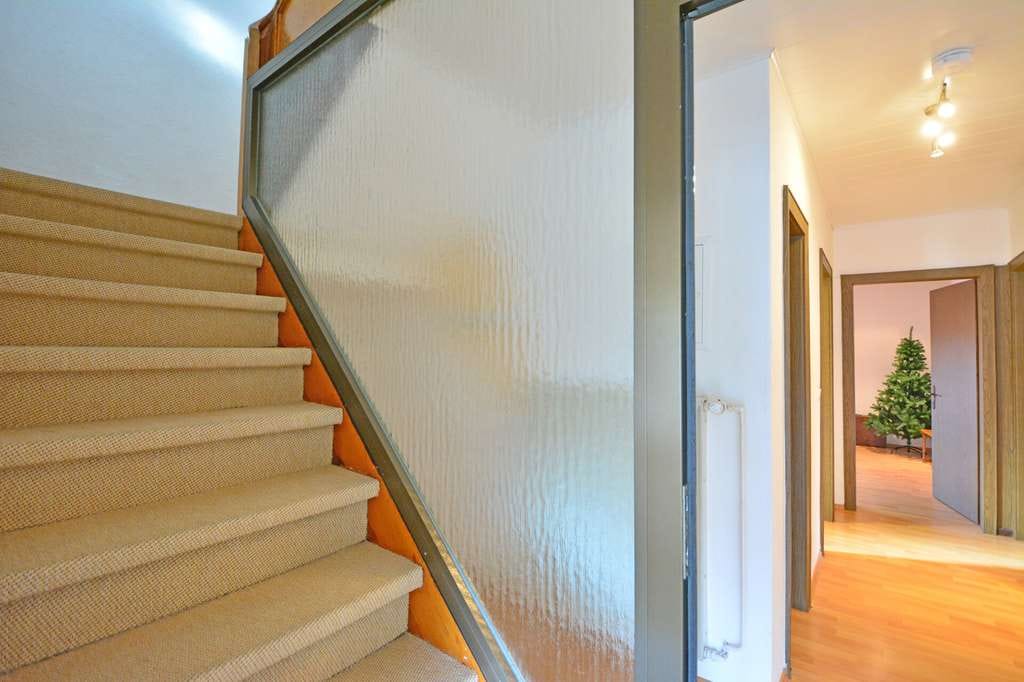 Immobilie in Hofgeismar - Seltene Kaufgelegenheit, 2 Häuser zum Preis von einem, Hofgeismar-Hombressen - Bild 3
