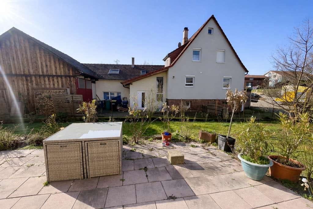 Immobilie in Keltern - Großfamilien & Kapitalanleger aufgepasst: Traumhaft wohnen & Mieteinnahmen sichern - Bild 1