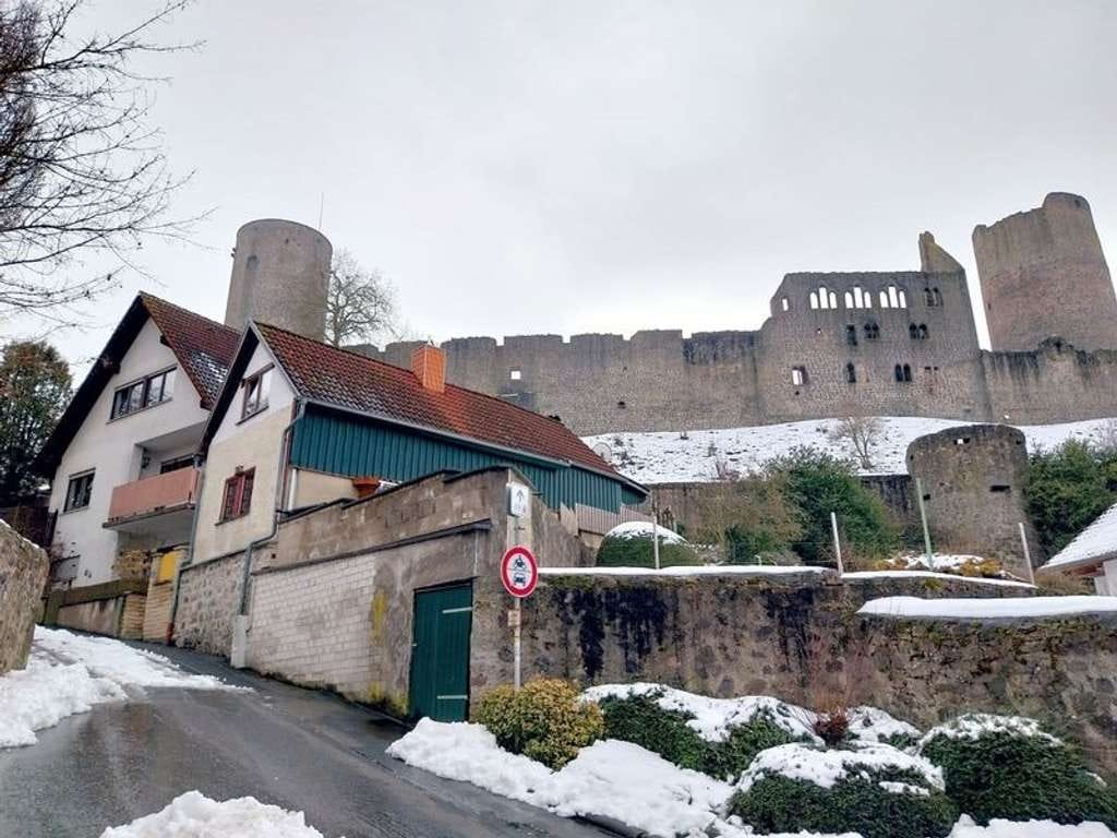Immobilie in Münzenberg - Einfamilienhaus unterhalb der Burg in Münzenberg - Bild 3