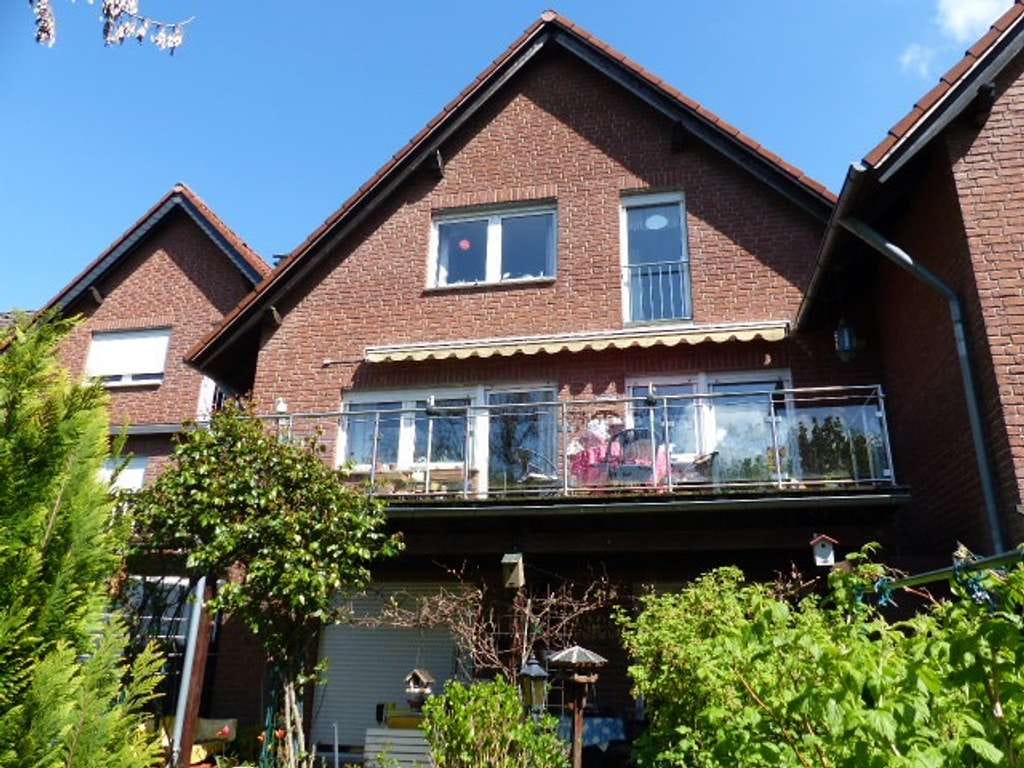 Immobilie in Oerlinghausen - Gepflegtes Reihenmittelhaus im Herzen von Oerlinghausen - Bild 2