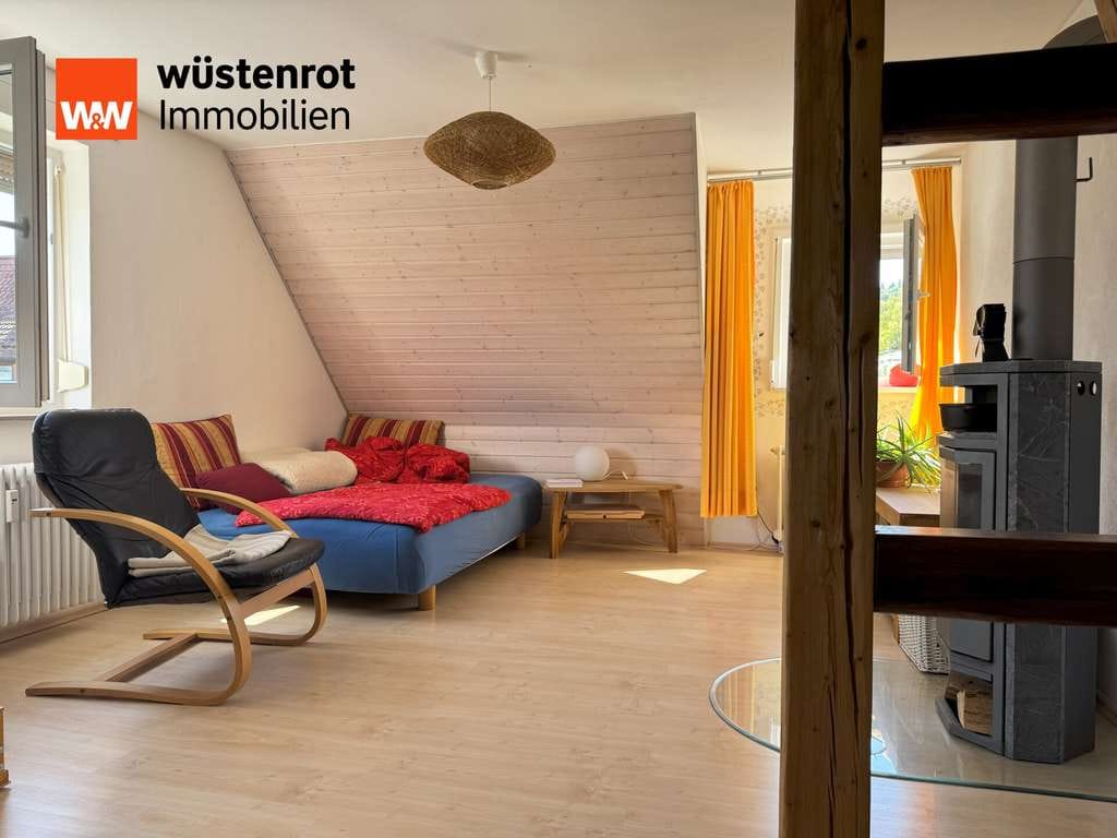 Immobilie in Bad Boll - RUHIG GELEGEN, CHARMANT GESTALTET - 3,5 ZIMMER-WOHNUNG MIT BALKON UND GARTEN - Bild 3