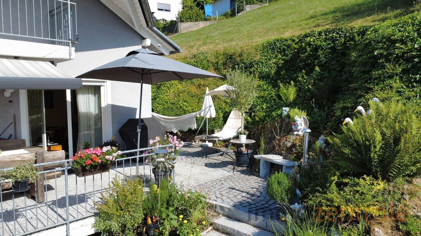 Immobilie in Altmannstein - "Mehr als ein Haus - ein echtes Zuhause" - Attraktives EFH mit ELW in Altmannstein - Bild 0
