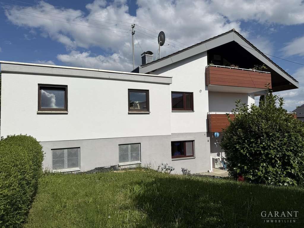 Immobilie in Emmingen-Liptingen - Bezugsbereites Mehrfamilienhaus mit vielfältigen Nutzungsmöglichkeiten und schönem Garten! - Bild 2