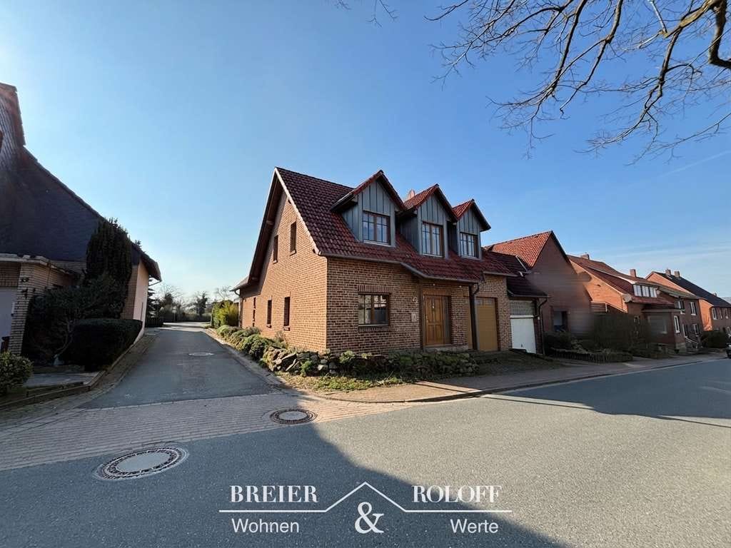 Immobilie in Auetal - Modernes Einfamilienhaus mit Wärmepumpe in Hattendorf - Bild 2