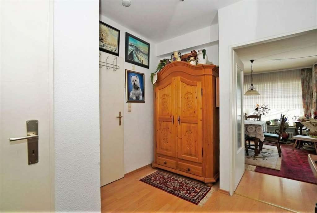 Immobilie in Bad Honnef - Und eine langjährige Mieterin ist auch schon da! Toll aufgeteilte 2-Zimmerwohnung mit Potenzial. - Bild 2