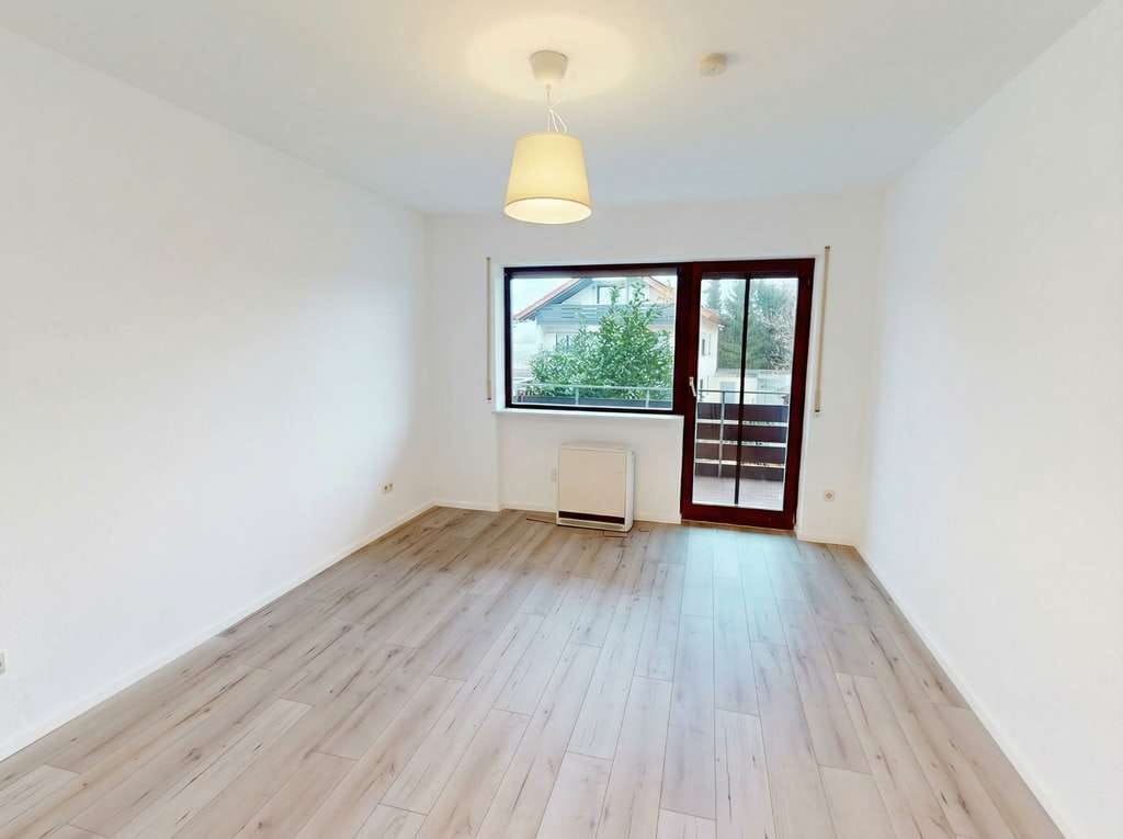 Immobilie in Appenweier - Frisch renovierte 2-Zimmer-Wohnung mit Balkon in ruhiger Lage von Urloffen - Bild 3