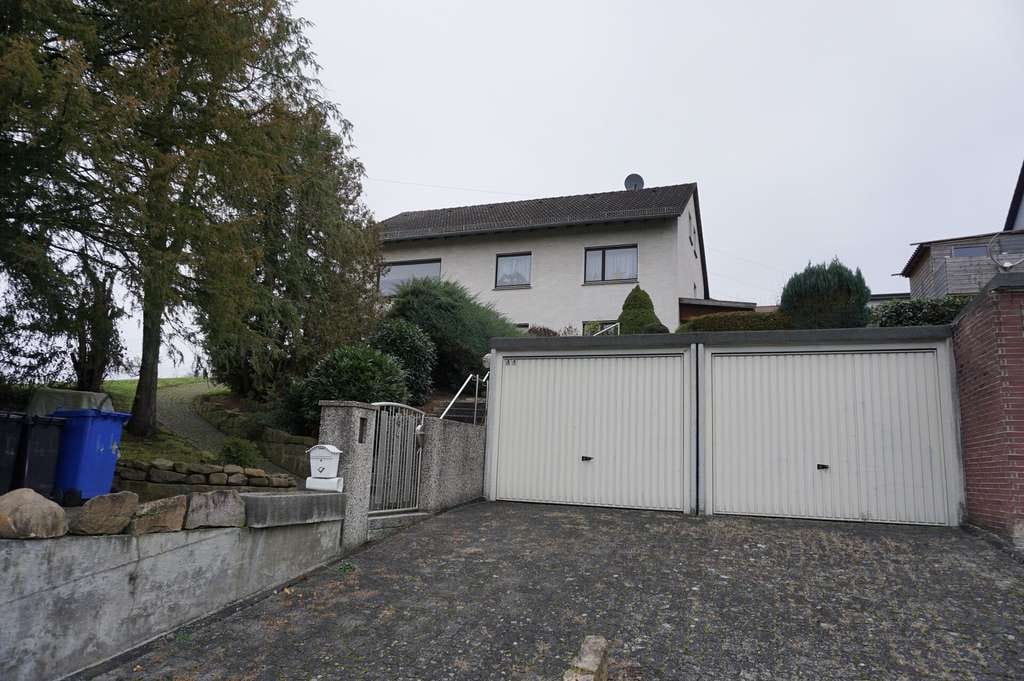 Immobilie in Guxhagen - Attraktives Zweifamilienhaus in ruhiger, naturnaher Lage. Keine Käuferprovision! - Bild 3