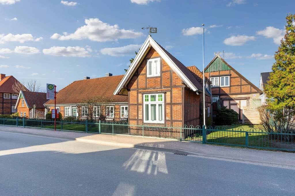 Immobilie in Bleckede - Renditestarkes Mehrfamilienhaus mit sechs Wohneinheiten - Bild 3