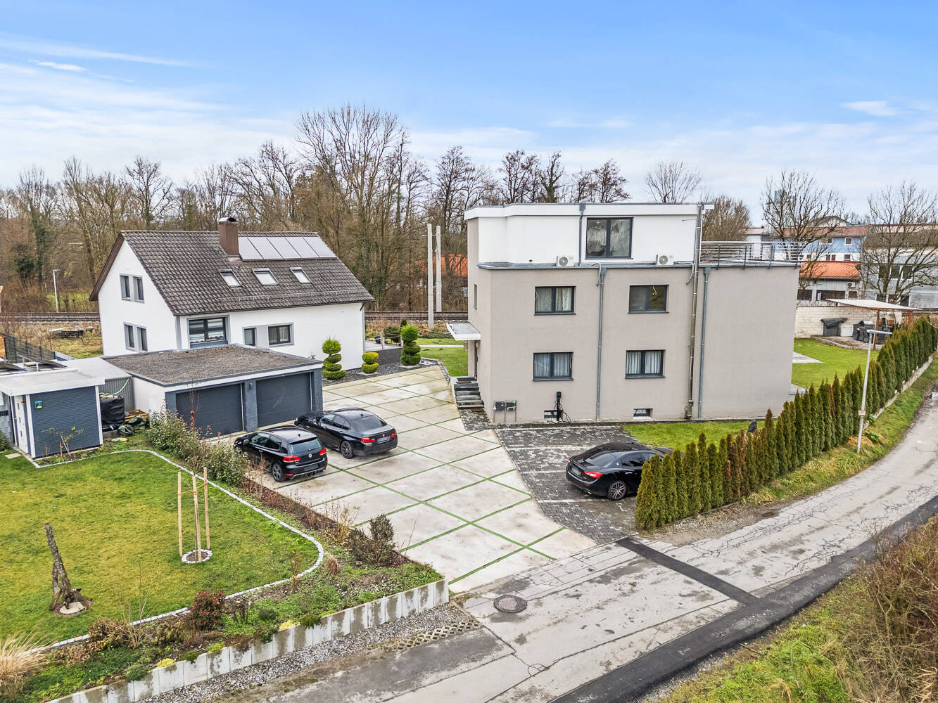 Immobilie in Meckenbeuren - Exklusives Einfamilienhaus – Hochwertig saniert mit Großzügiger Terrasse und Garten - Bild 3