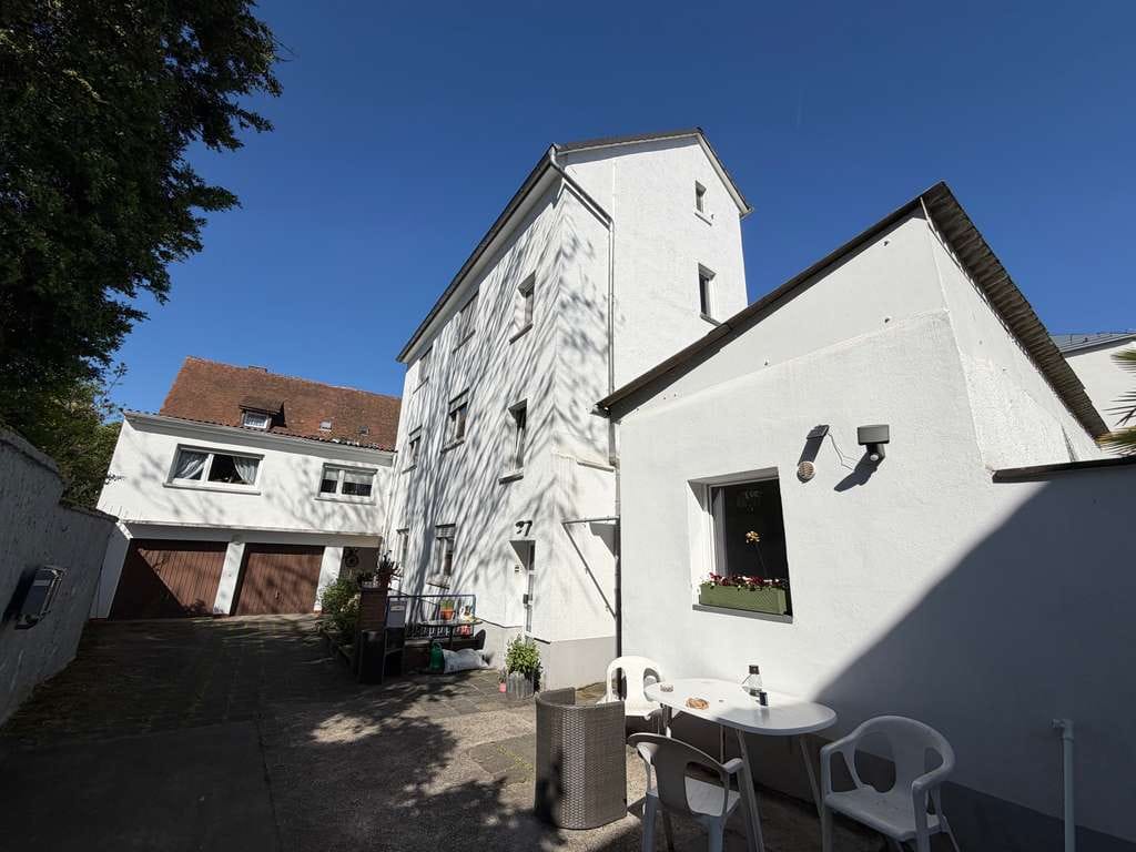 Immobilie in Bensheim - Bensheim Innenstadt - Mehrfamilienhaus mit Hinterhaus 4 Wohneinheiten und  Doppelgarage - Bild 3