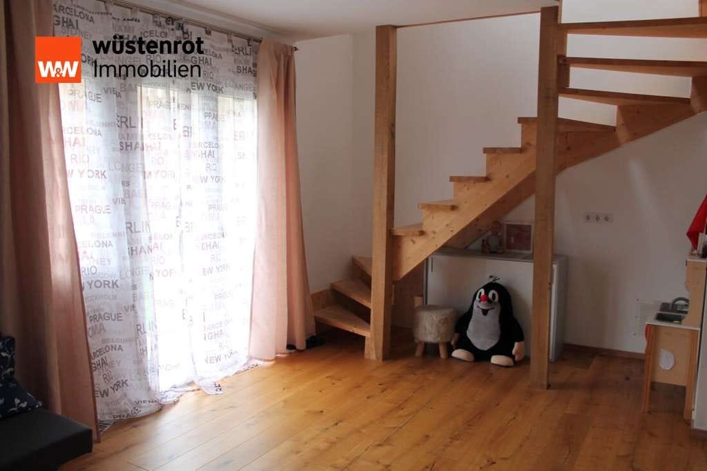 Immobilie in St. Blasien - Saniertes 4-Zimmer-Einfamilienhaus in ruhiger Lage in St. Blasien - Bild 4