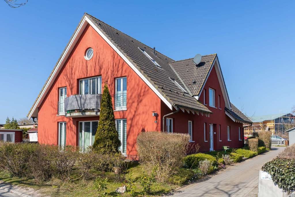 Immobilie in Mönchgut - Maisonette-Wohnung mit sonnigem Balkon und 2 Schlafzimmer - in Middelhagen auf der Insel Rügen - Bild 1