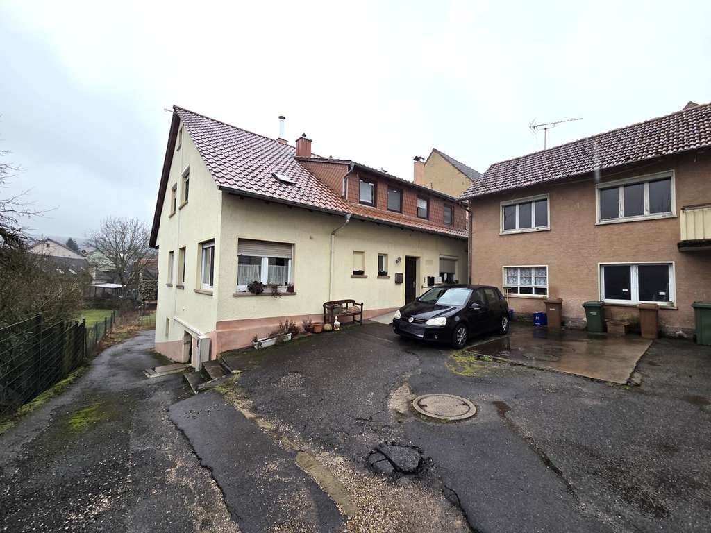 Immobilie in Eschelbronn - Kapitalanlage: 
Zwei Wohnhäuser + Entwicklungsfläche auf 1.159 m² - Bild 4