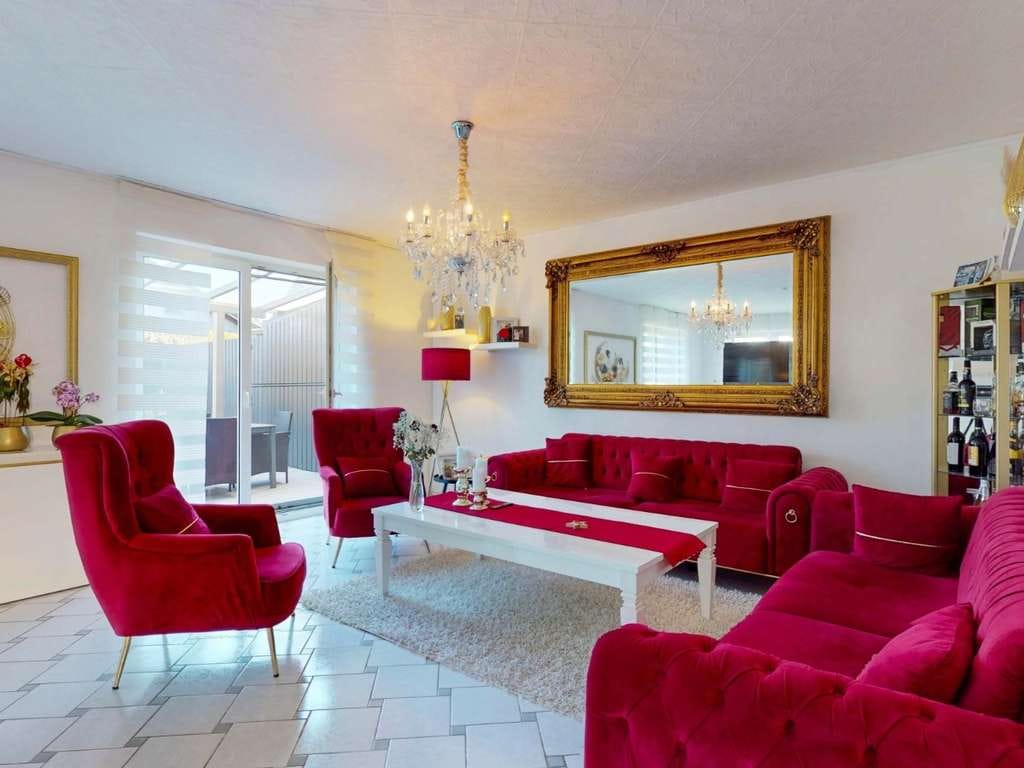 Immobilie in Altenbeken - DHH mit Einliegerwohnung, Balkon & Terrasse - viel Platz für Ihre Familie - Bild 3