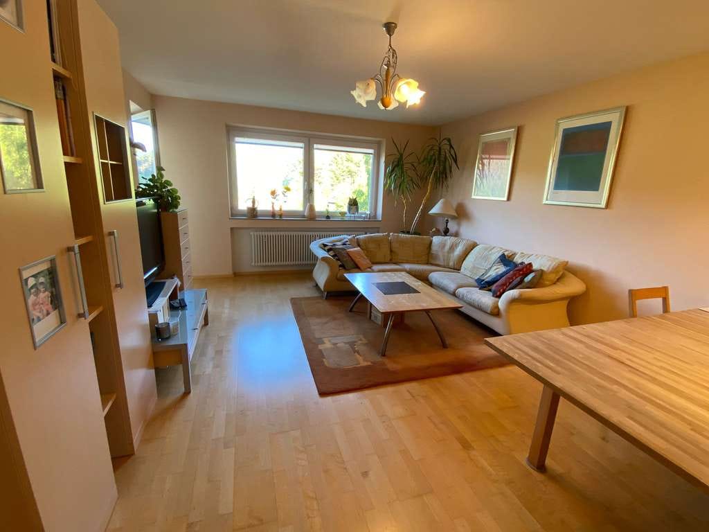 Immobilie in Baiersbronn - Helle 2-Zimmer Wohnung mit herrlicher Aussicht und Balkon im 1. OG in Baiersbronn - Bild 4