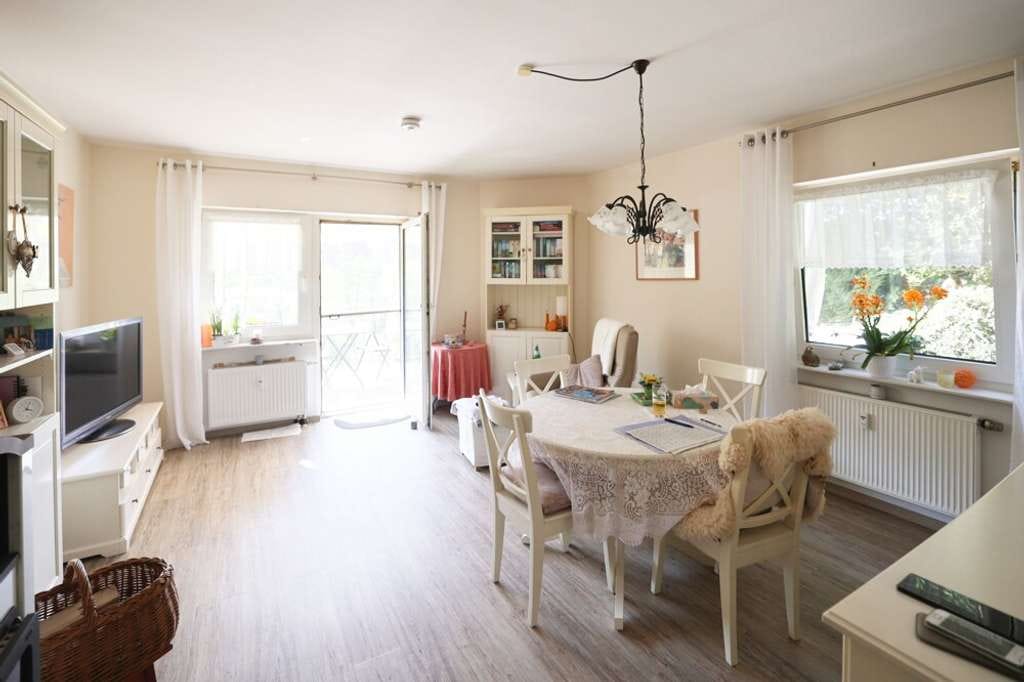 Immobilie in Nassau - Gemütliche 2-ZKB Wohnung mit großem Balkon und Terrasse in ruhiger Lage - Im Mühlbachtal - in Nassau - Bild 2