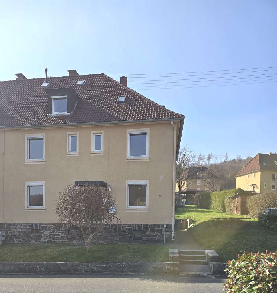 Immobilie in Kirchen (Sieg) - DHH in ruhiger, naturnaher und zentraler Wohnlage - Bild 0