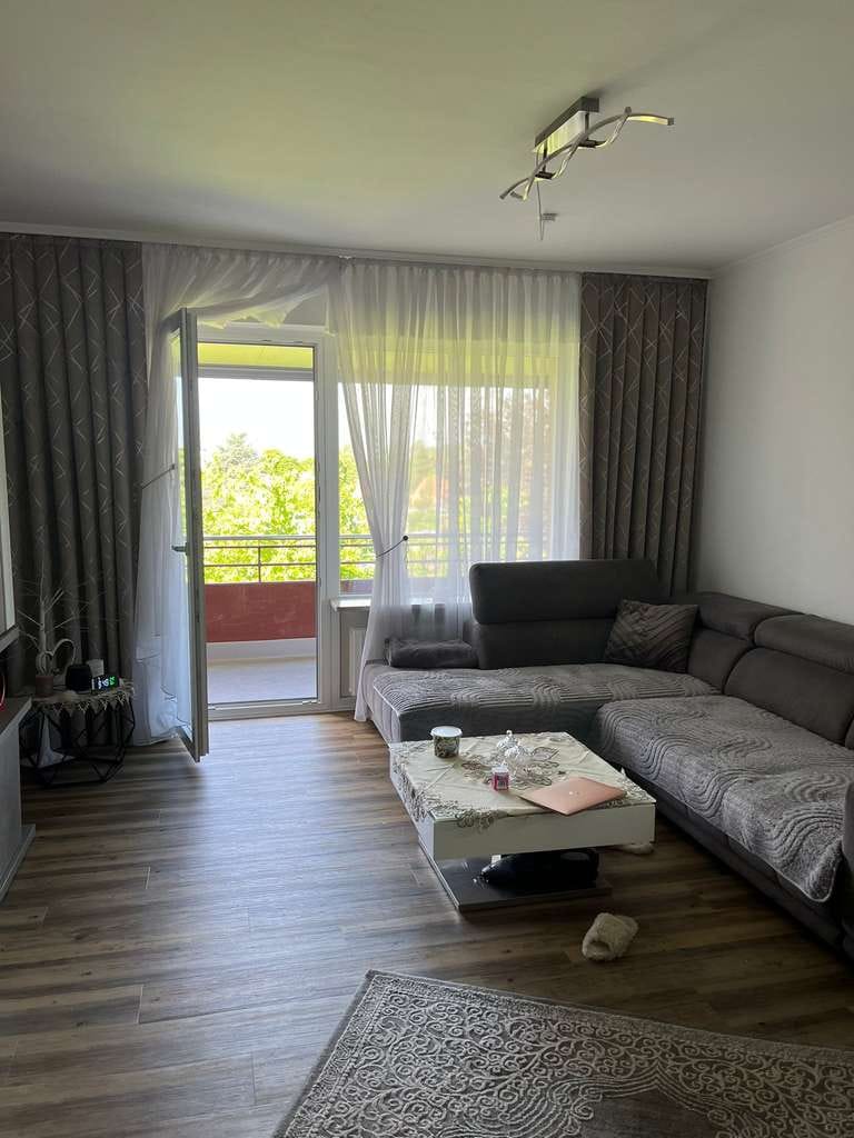 Immobilie in Heikendorf - WOHNEN ÜBER DEN DÄCHERN VON  HEIKENDORF Gepflegte 3-Zimmer-Eigentumswohnung mit Loggia und Weitblick - Bild 3