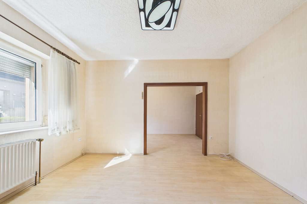 Immobilie in Morbach - Zwei Wohneinheiten – viele Möglichkeiten: Ihr neues Zuhause - Bild 3