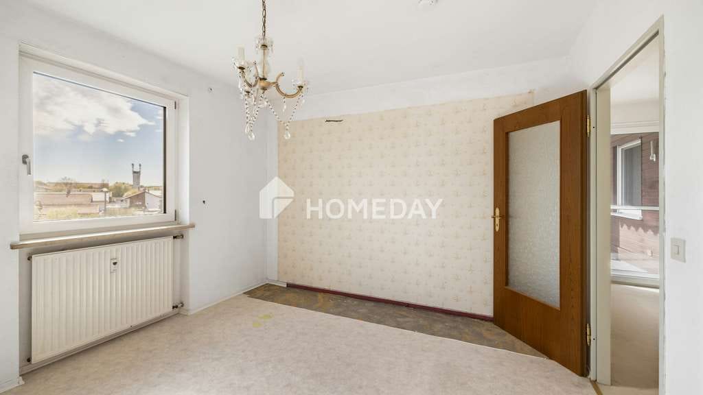 Immobilie in Erharting - Charmante Zwei-Zimmer-Wohnung mit durchdachtem Grundriss und Loggia in gepflegter Wohnanlage - Bild 1
