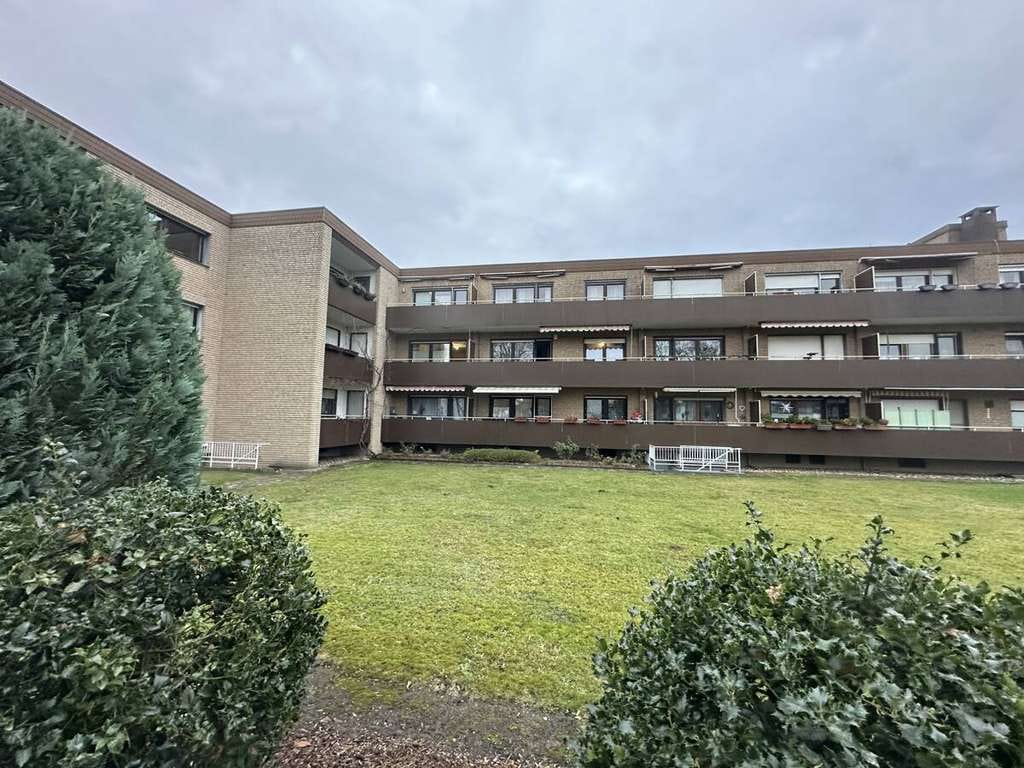 Immobilie in Verl - Neu renovierte 2-Zimmer-Wohnung mit Balkon, Kellerraum und PKW-Stellplatz in Verl zu verkaufen - Bild 1