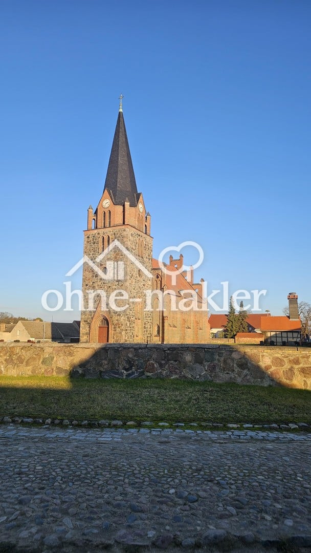 Immobilie in Mühlenfließ - Familienfreundlicher Hof mit PV, Wärmepumpe und großer Scheune - Bild 3