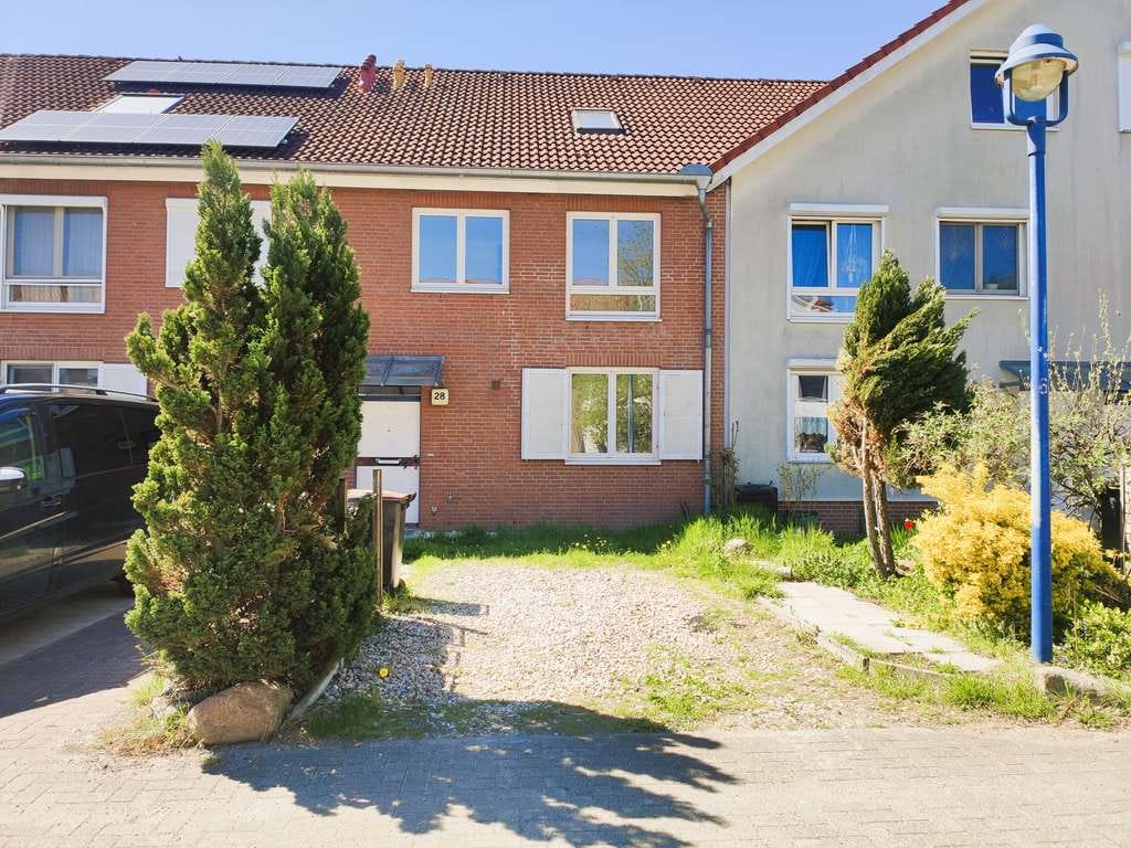 Immobilie in Velten - Wohnen mit viel Platz: Geräumiges Reihenmittelhaus in Velten - Bild 0