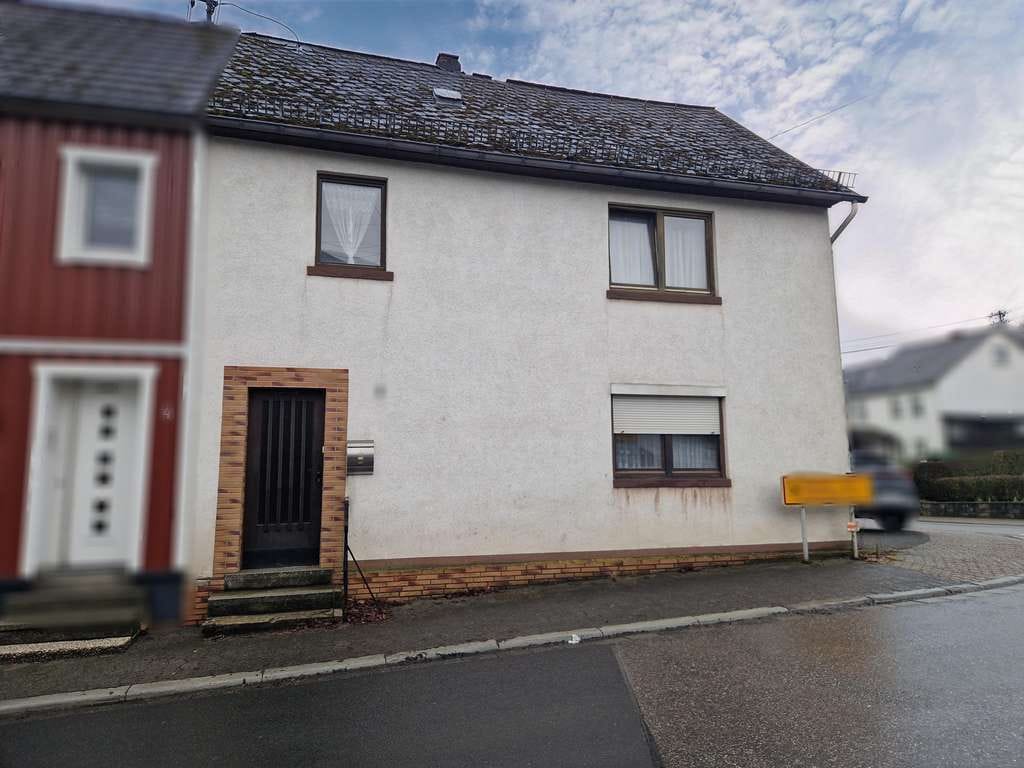 Immobilie in Schenkelberg - Geräumiges Einfamilienhaus für Selbermacher und Alleskönner! - Bild 2