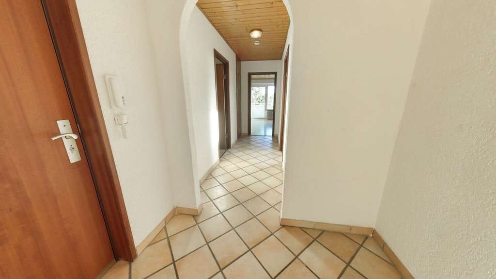 Immobilie in Geretsried - Ein Platz zum Wohlfühlen – Dachgeschosswohnung in grüner Randlage - Bild 2