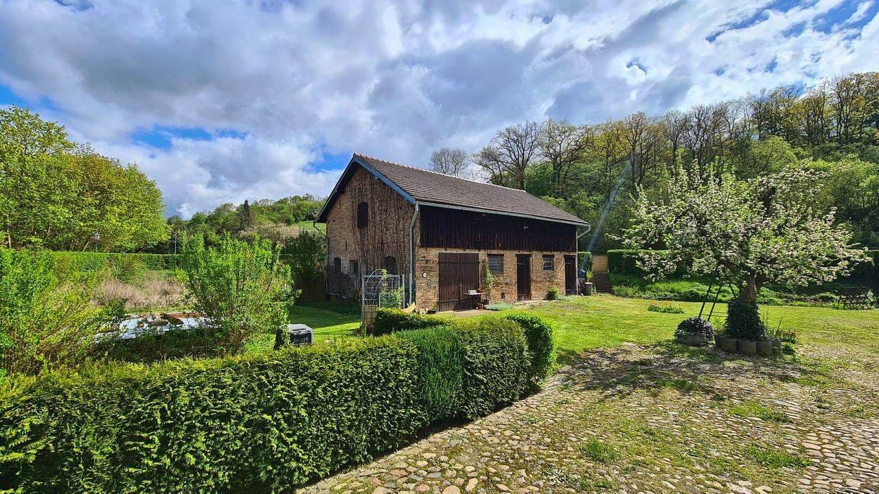 Immobilie in Oderberg - Großes Einfamilienhaus mit Einlieger-oder Ferienwohnung Garten Stall Garagen und Scheune in Oderberg - Bild 4