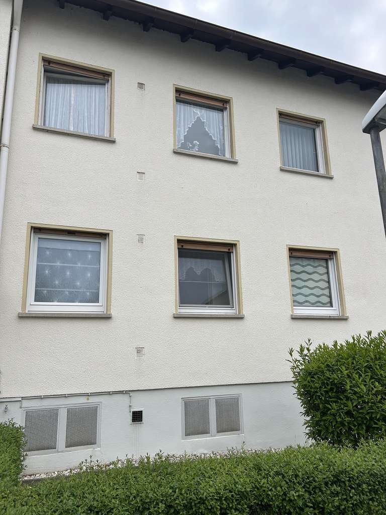 Immobilie in Bad Kissingen - Renovierungsbedürftige 3-Zimmer-Wohnung mit Balkon - Bild 2