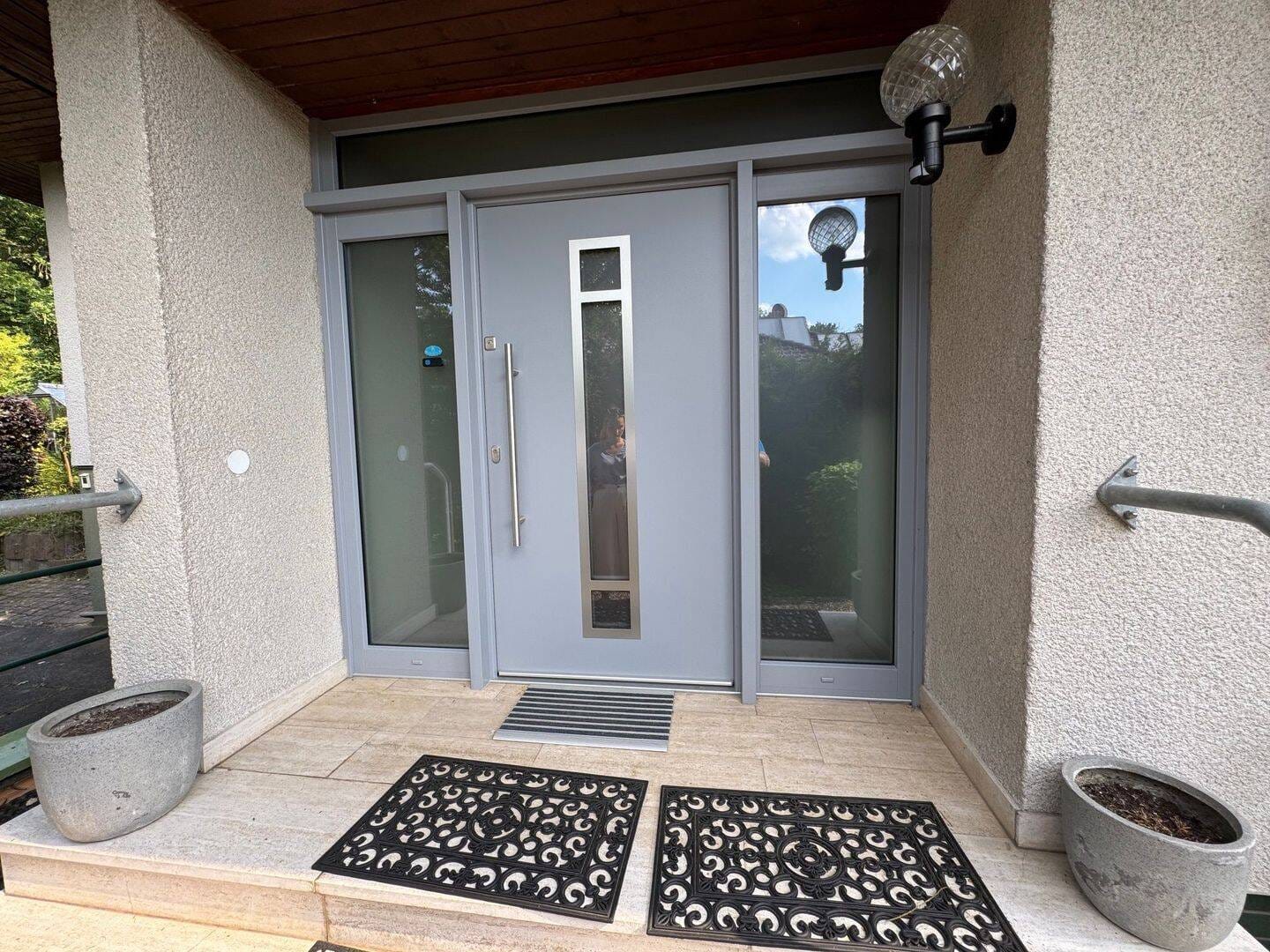 Immobilie in Wehrheim -  Bungalow am Waldrand in Top-Wohnlage Wehrheim/Saalburgsiedl. Gr 1237m²/ Wfl 177 m² 30km Frankfurt/M. - Bild 2