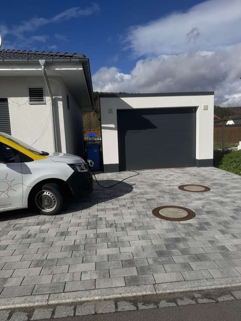 Immobilie in Geisingen - Moderner Bungalow - hochwertig ausgestattet, energieeffizient und naturnah - Bild 1