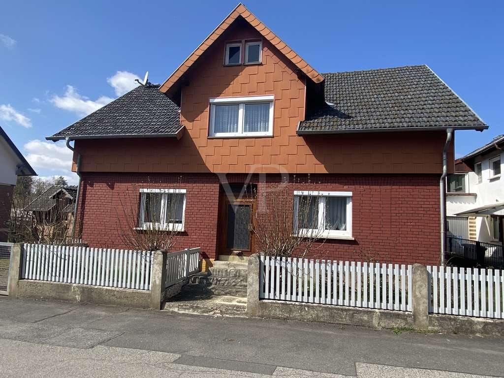 Immobilie in Coburg - Einfamilienhaus mit großzügigem Nebengebäude - Bild 4