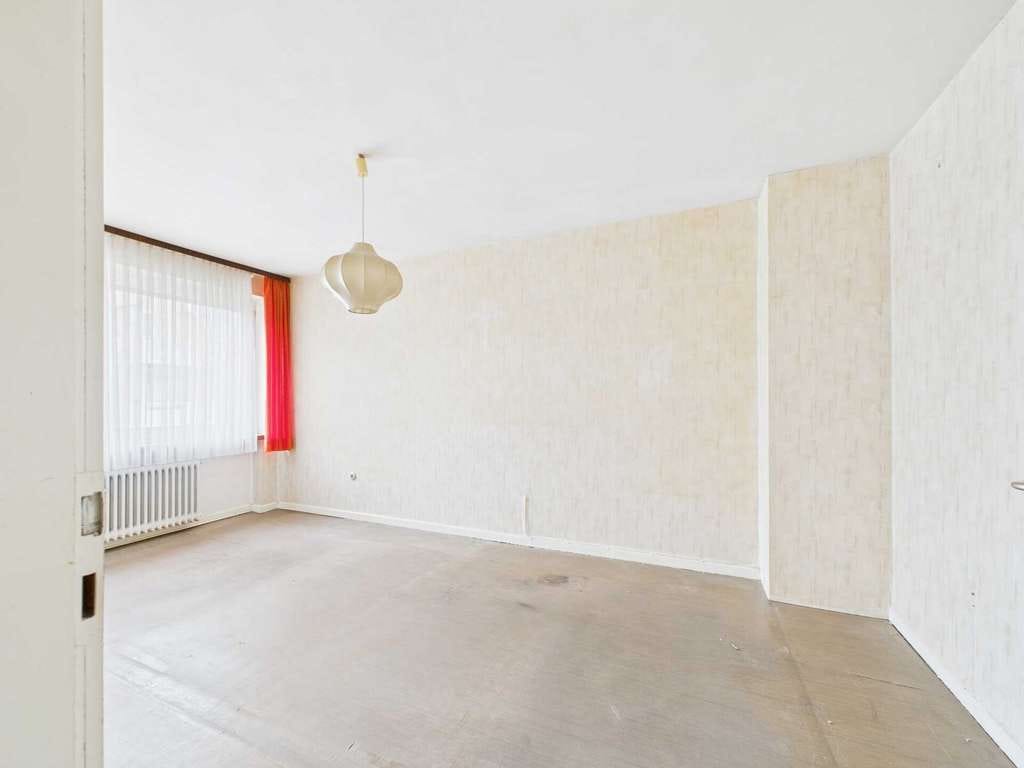 Immobilie in Hildesheim - Kompakte Wohnung mit Balkon – ideal zur individuellen Sanierung - Bild 3