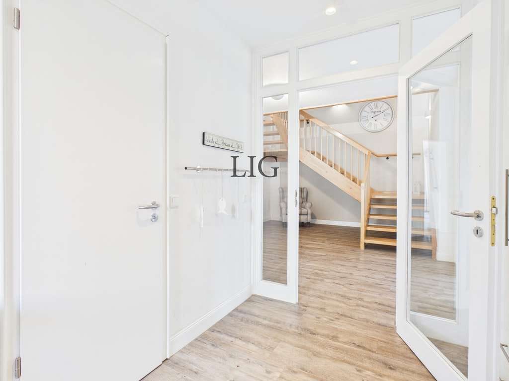 Immobilie in Langeoog - LANGEOOG: Urlaubs - Villa mit 5 Schlafzimmern, Sauna & Gartengrundstück in Strand- und Ortslage! - Bild 2