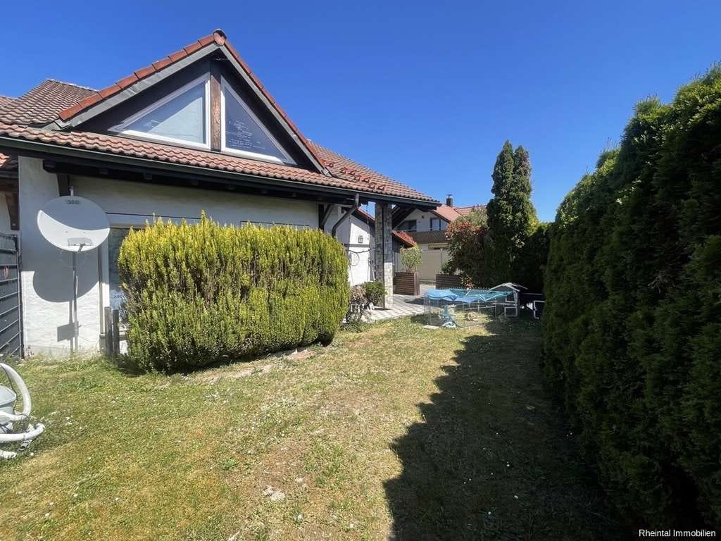 Immobilie in Hohentengen am Hochrhein - Charmante Doppelhaushälfte in Hohentengen – Ihr neues Zuhause mit Wohlfühlgarantie - Bild 3