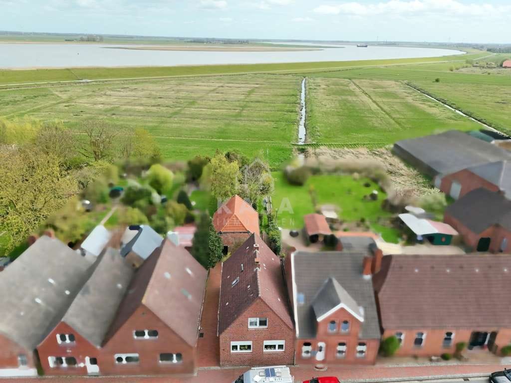 Immobilie in Jemgum - Gemütliches Haus mit Nebengebäude & großem Garten in Deichnähe – Jemgum/Hatzum! - Bild 0