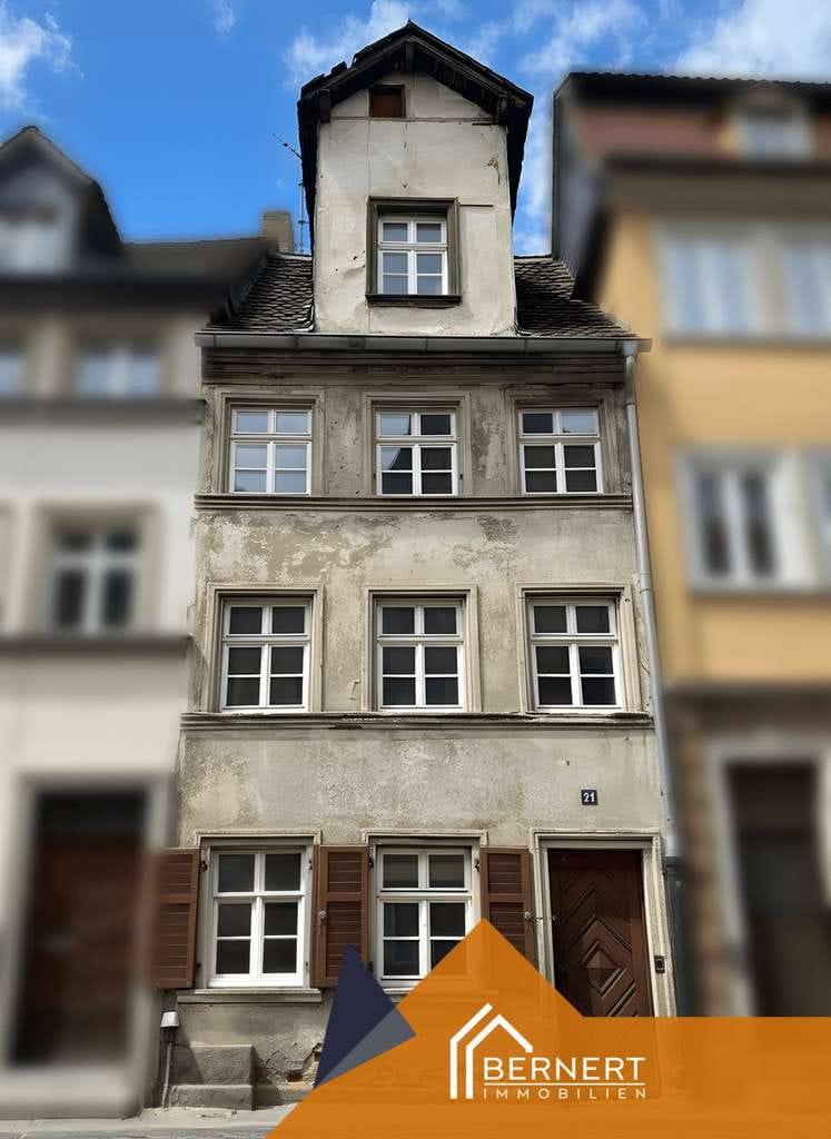 Immobilie in Bamberg - Mehrfamilienhaus im Herzen Bambergs - mit Entwicklungspotential - Bild 0