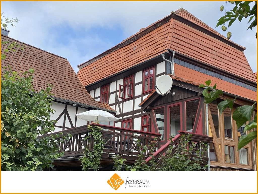 Immobilie in Landolfshausen - Historisches Herrenhaus in Mackenrode - Bild 0