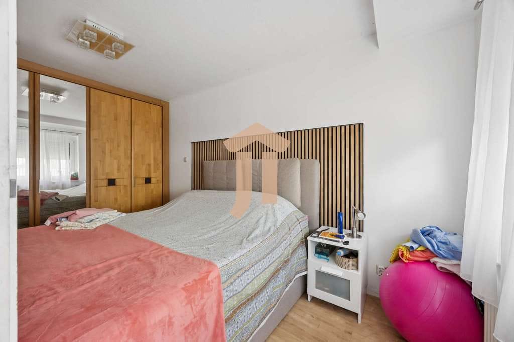 Immobilie in Ellhofen - Wohntraum mit viel Platz, Balkon + Garten sucht neuen Eigentümer - Bild 5