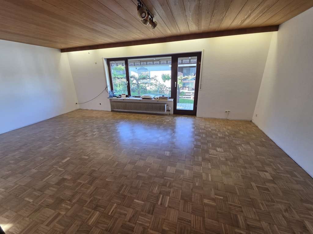 Immobilie in Remchingen - Mehrgenerationenhaus in Remchingen-Nöttingen in Sackgasse - Bild 4