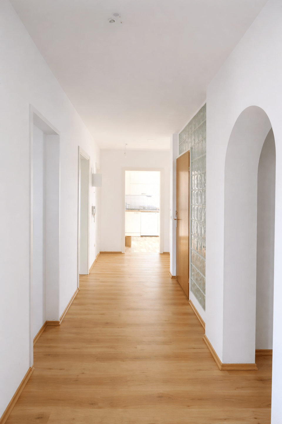 Immobilie in Altötting - Provisionsfrei! Dreiparteienhaus auf großzügigem Grundstück in idyllischer, ruhiger Lage zu verkaufe - Bild 0