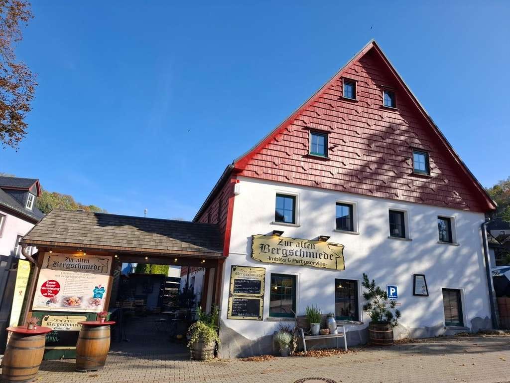Immobilie in Seiffen/Erzgebirge - Immobilie in Toplage für 1000 Möglichkeiten - Bild 0