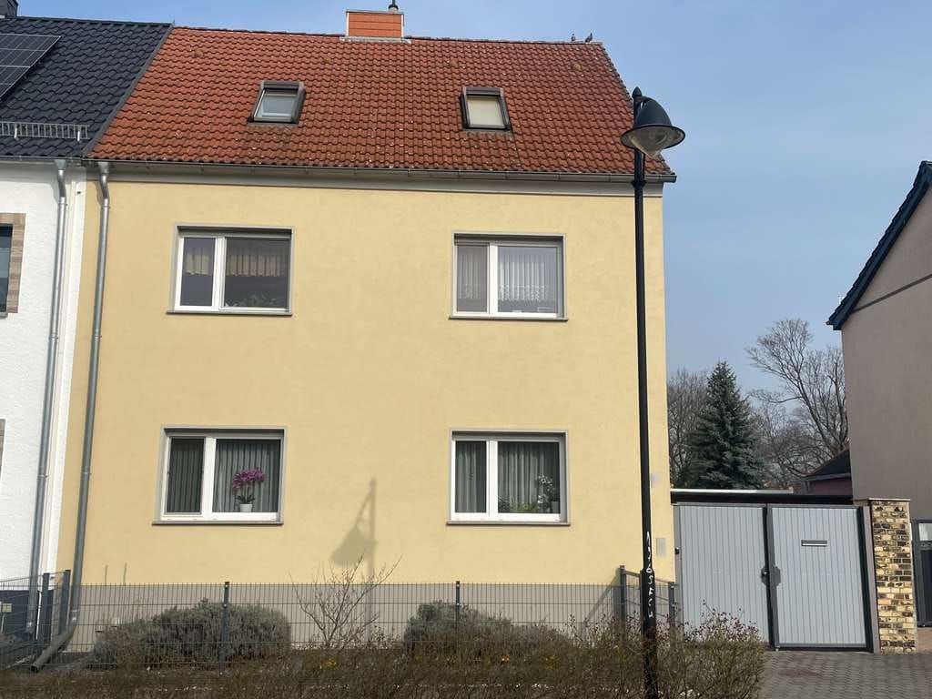 Immobilie in Gräfenhainichen - Geräumiges Einfamilienhaus in Gräfenhainichen zu verkaufen - Bild 0